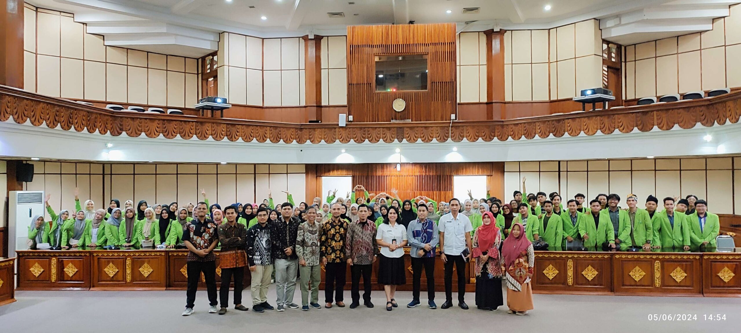 KKL Prodi PMI FDK UIN Walisongo Semarang di Bali