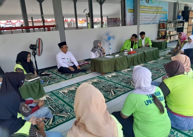 Pemberian Bimbingan Rohani Islam oleh Penyuluh Agama dan Mahasiswa UIN Walisongo Semarang di Lapas Perempuan Kelas IIA Kota Semarang