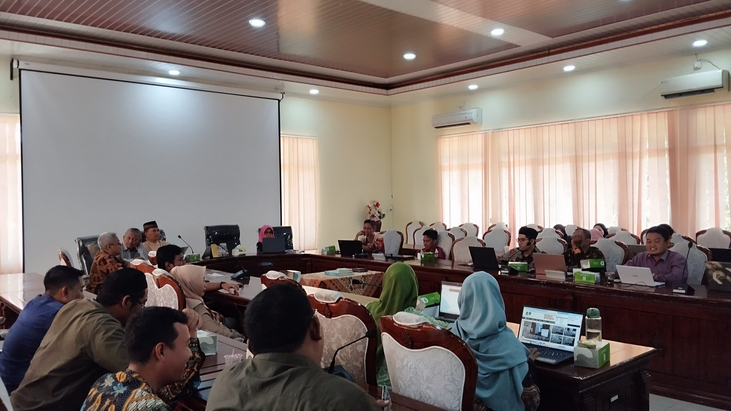 Optimalisasi Media FDK, Tim Website Hadiri Rapat Bersama Pimpinan