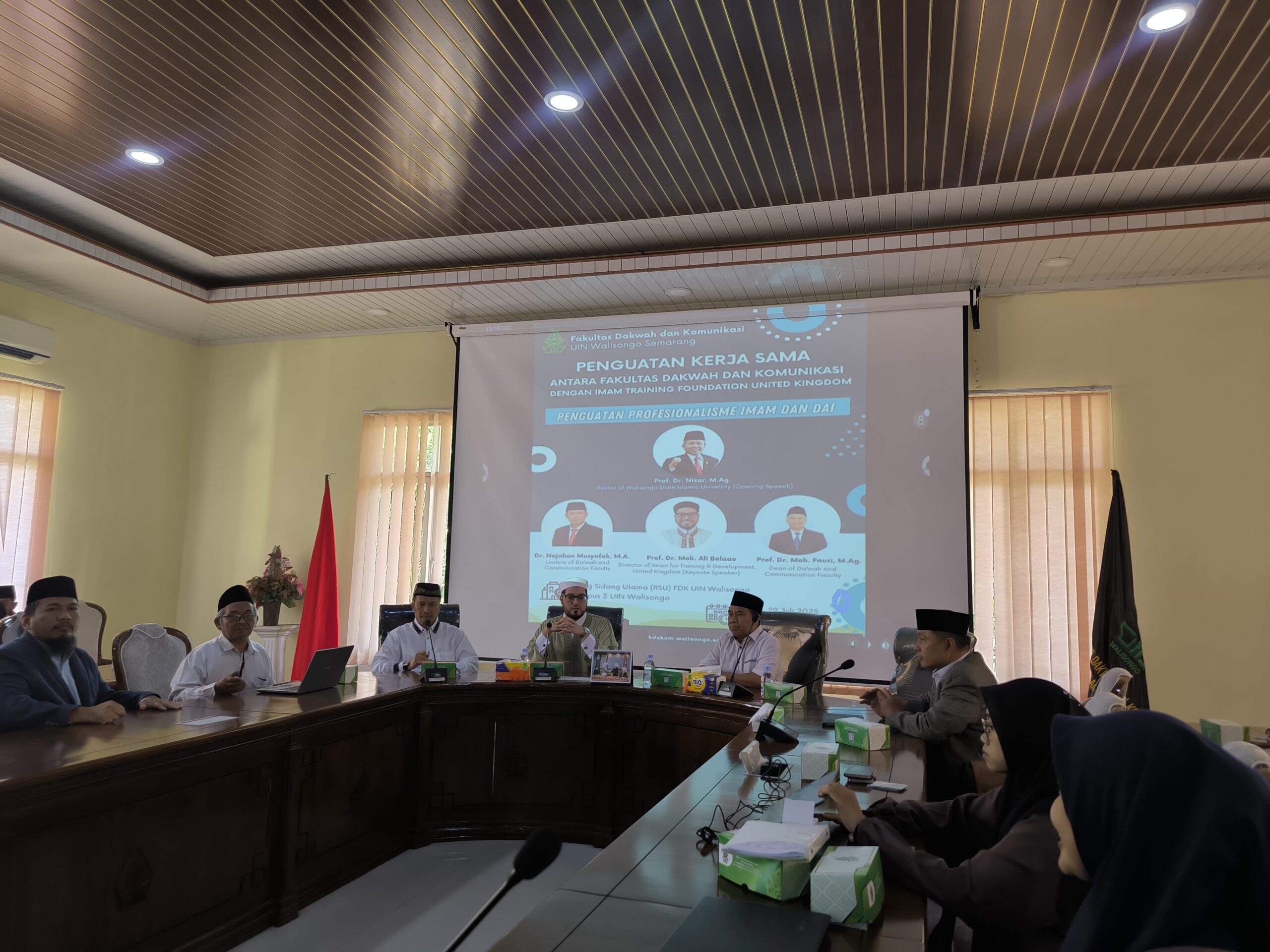 Menyiapkan Generasi Dai Digital: FDK dan Imam for Training UK Tumbuhkan Kepemimpinan Muda