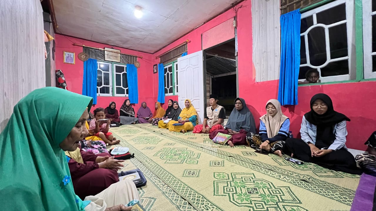Majelis Taklim Keliling KKDN UIN Walisongo di Patipi Pulau: Menyemai Nilai Syukur dan Kebersamaan
