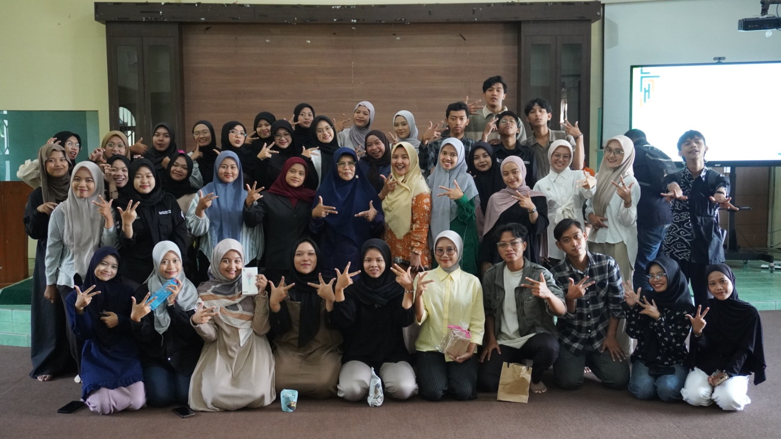 Laboratorium Dakwah Gelar FGD Pengembangan Podcast Dakwah, Tingkatkan Kualitas Ngaji On Air