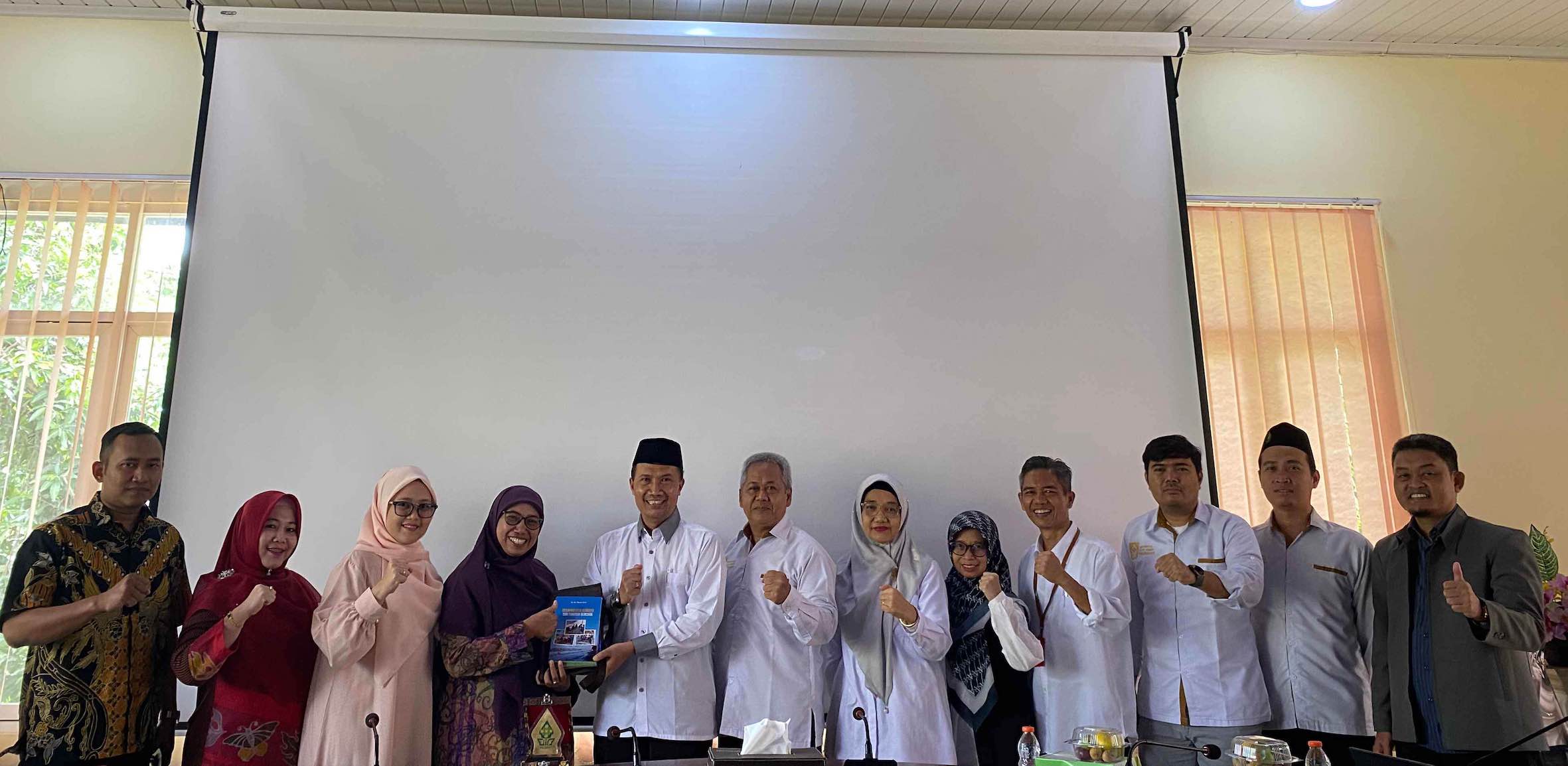 Berbagi Inovasi dan Pengalaman, FDK UIN Walisongo Jadi Mitra Pembelajaran bagi UIN Sultan Syarif Kasim Riau