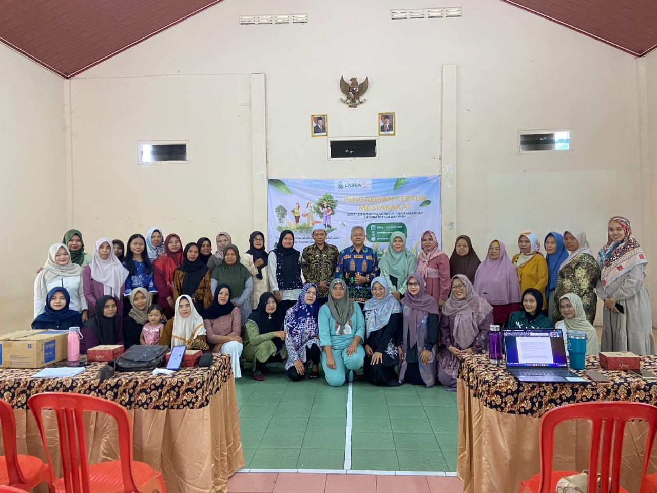 FDK UIN Walisongo Wujudkan Kampus Berdampak Lewat Pelatihan Literasi Digital untuk Kelompok Wanita Tani (KWT) Srikandi